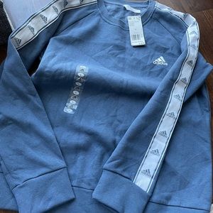 Adidas crew neck pull over